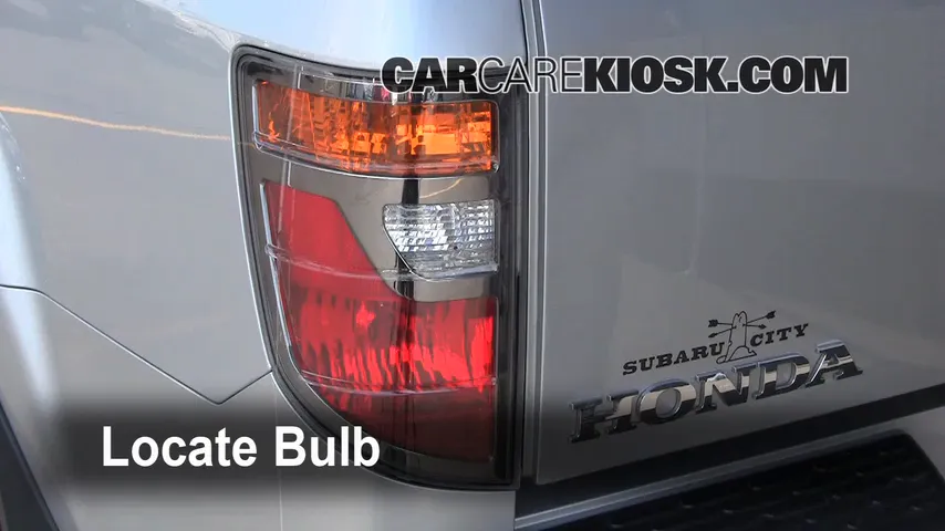 2008 Honda Ridgeline RTL 3.5L V6 Lights Reverse Light (replace bulb)